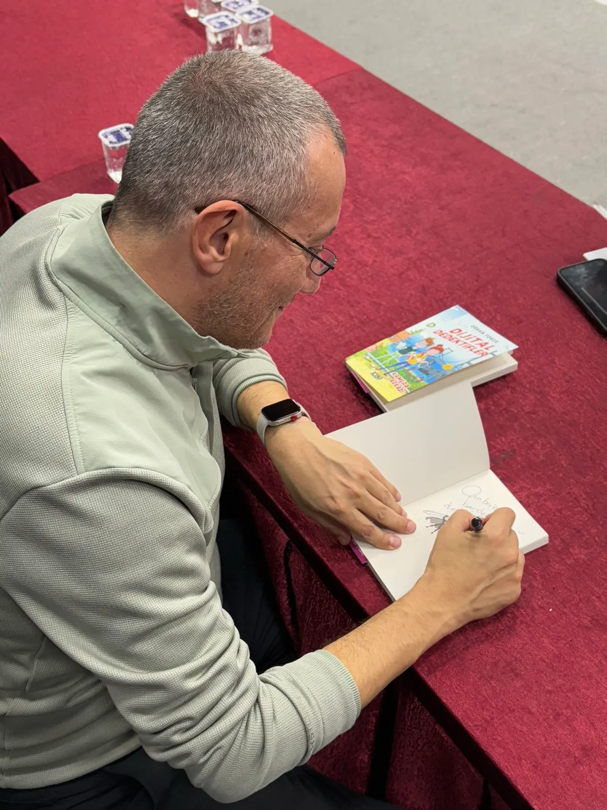 Gönen Kitap Fuarı etkinliğinden bir kare