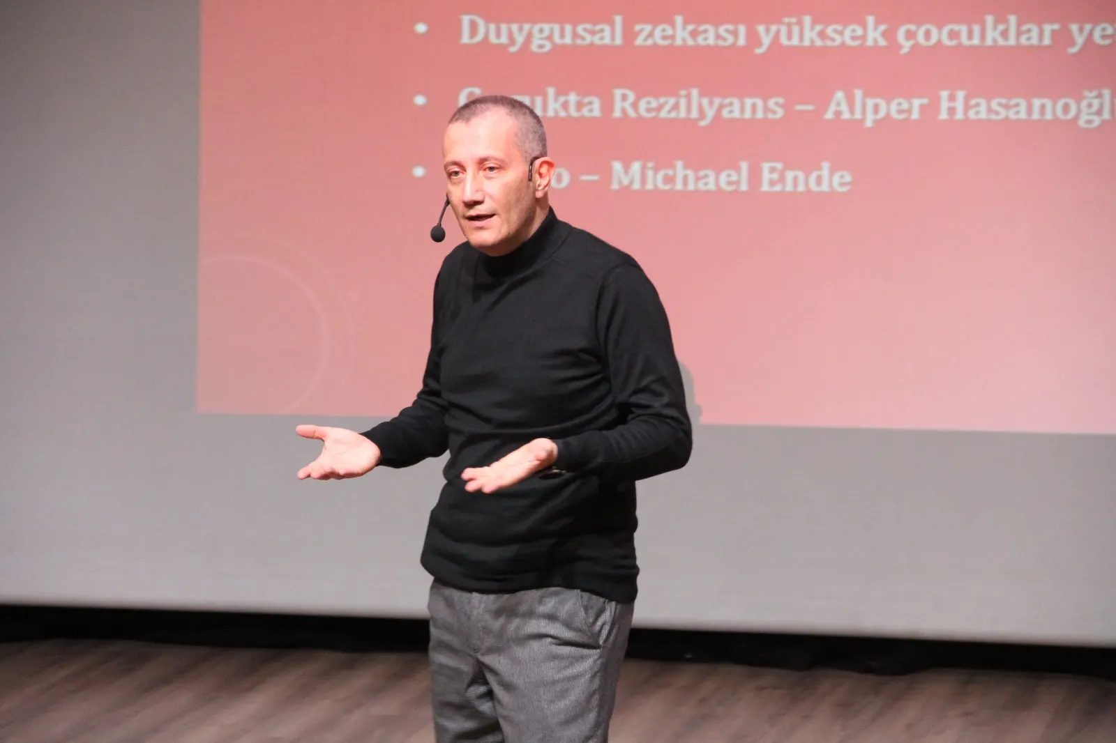 Çınar Koleji etkinliğinden bir kare